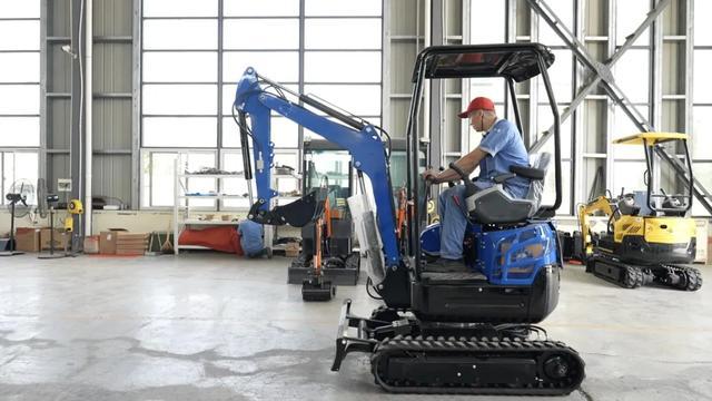 外贸增长70%山东小伙的挖掘机火爆欧美“家家户户配一台”(图5)