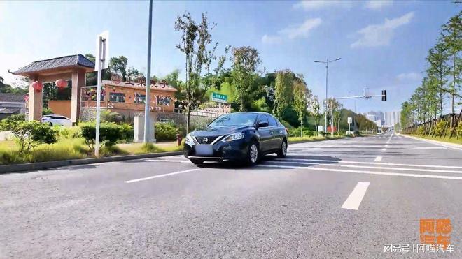 配置省到家人称三大妈轩逸为什么照样月销2万多台？(图1)