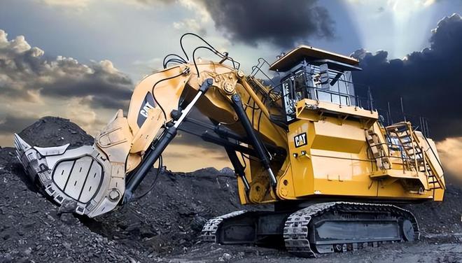 挖掘机出口全球第一！发动机却靠日本？国产差在哪？(图2)