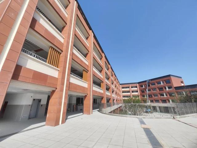 书韵流芳 典雅恢弘｜裕溪路学校改扩建项目实景先睹为快！(图3)
