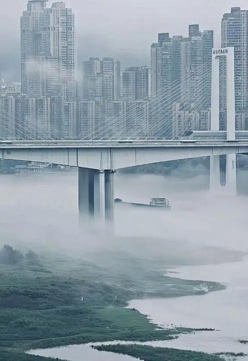 悬疑剧《在人间》揭秘：贾小朵为何驱逐4副人格却无法取代徐天(图6)