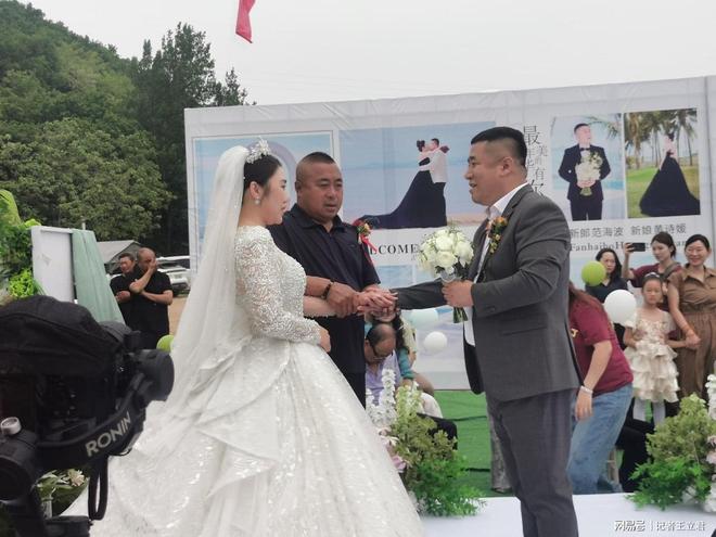沈阳战狼特训营国防教育基地举办国防教育草坪婚礼(图3)