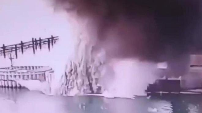 俄军祖传飞机被炸毁轰20被指责已经过时中国从来不会做选择？(图1)