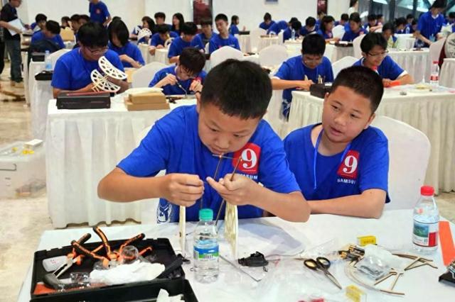 第十一届全国青年科普创新实验暨作品大赛（江西赛区）复赛举办(图1)