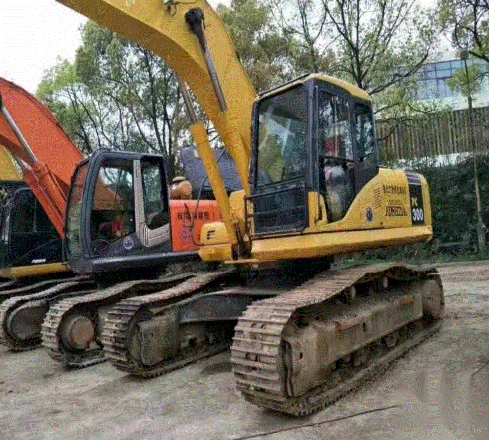 华泰证券：9月挖机景气上行 看好行业持续复苏(图1)