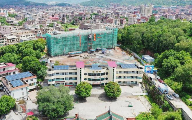 【头条】阀门兴镇铸底 气城乡焕新提品质——专访英都镇党委副书记、镇长黄宗权(图7)