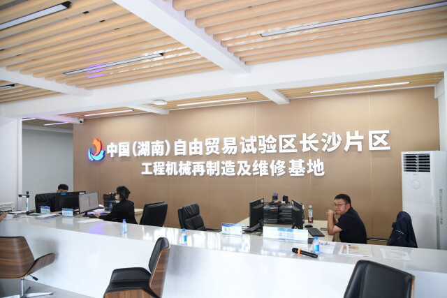 优化营商环境“十佳”案例①丨二手工程机械出口按下“加速键”(图3)