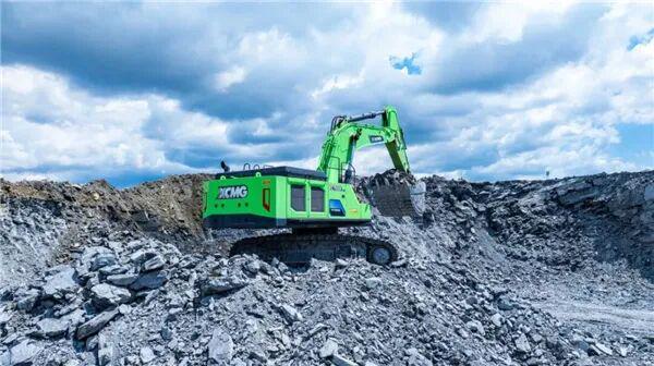 徐工挖机：绿色智能双驱动！打造全场景施工解决方案(图1)