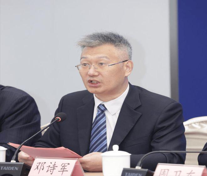 数智融合链通东盟：2025中国—东盟国际工业博览会（广西）新闻发布会在京隆重召开(图4)