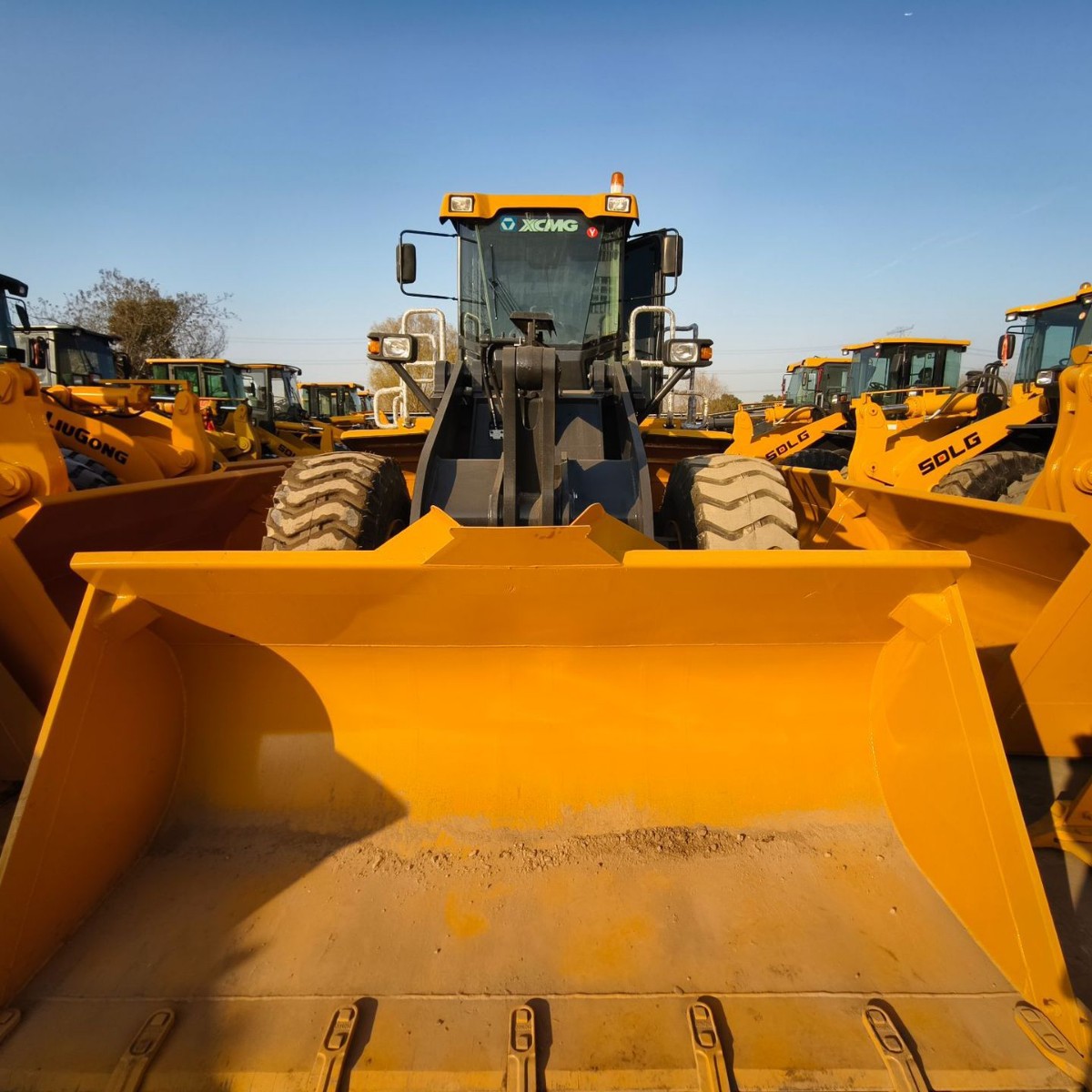 挖掘机市场行情及相关技术深度调研分析(图1)