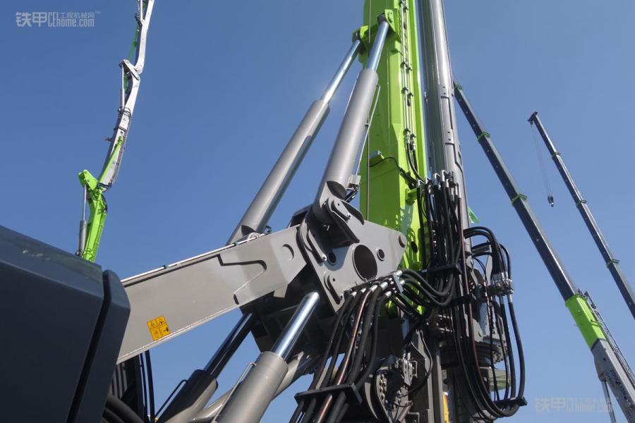 广州进口二手挖掘机报关怎么找代理(图1)