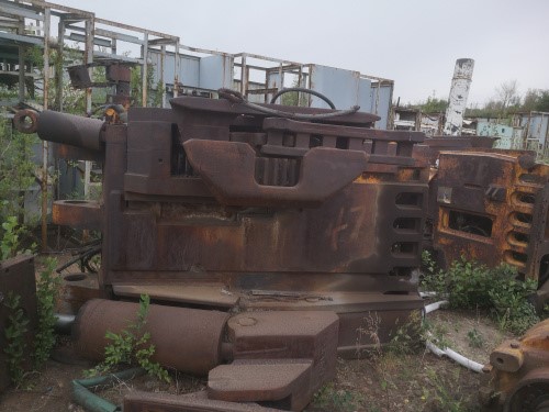 字节阿里春节前后推新AI模型；国铁回应“抢票神器诱导加价”：12306是唯一官方售票渠道；字节CEO称2026年 “勇攀高峰”(图1)