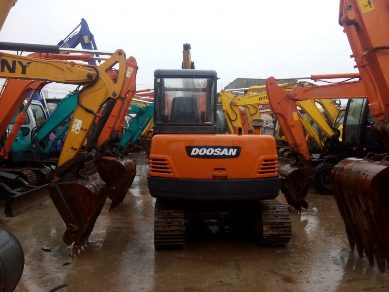 国内二手挖掘机十大品牌分析(图1)