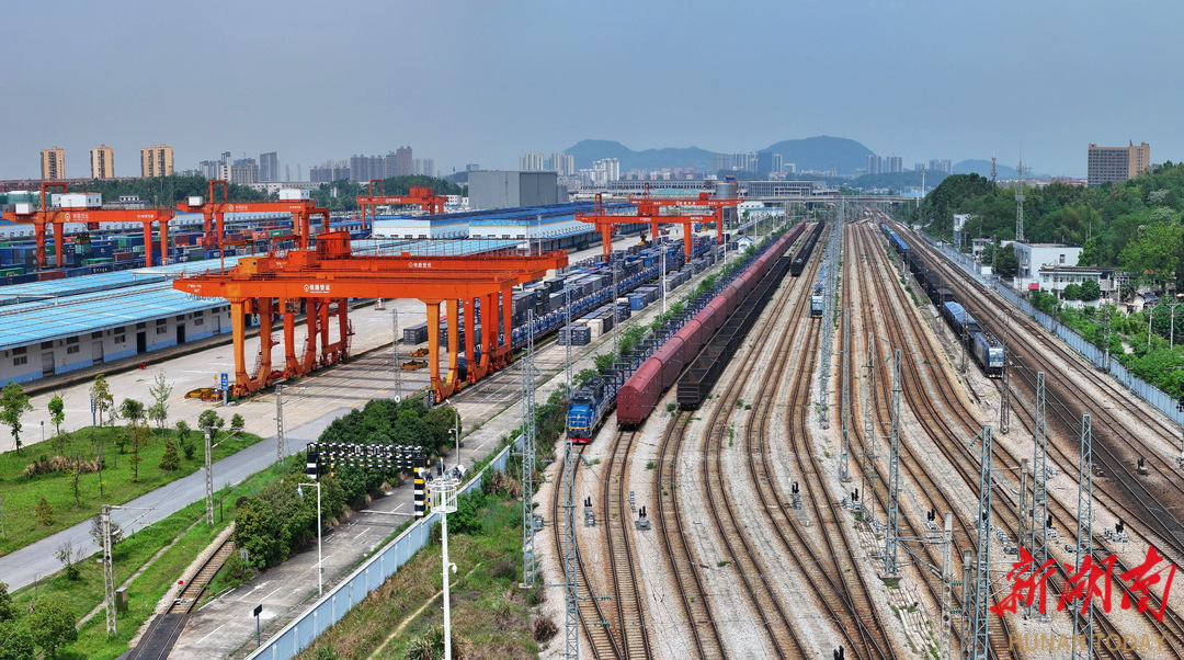 【湖南日报】开放湖南深度链接全球 ——2025年经济观察之五(图4)