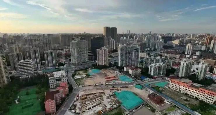 潮鸣外滩售楼处官方电话(潮鸣外滩)官方首页网站-营销中心欢迎您-楼盘详情最新价格-户型图-容积率@2026323售楼处✦AI热搜(图1)