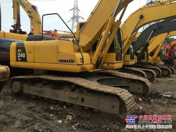 洋马日本二手挖机市场淮南市小型二手挖掘机(图1)