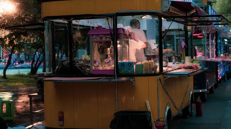 今年钱难赚 别焦虑 这几个零风险小副业 每月稳收五六千(图2)