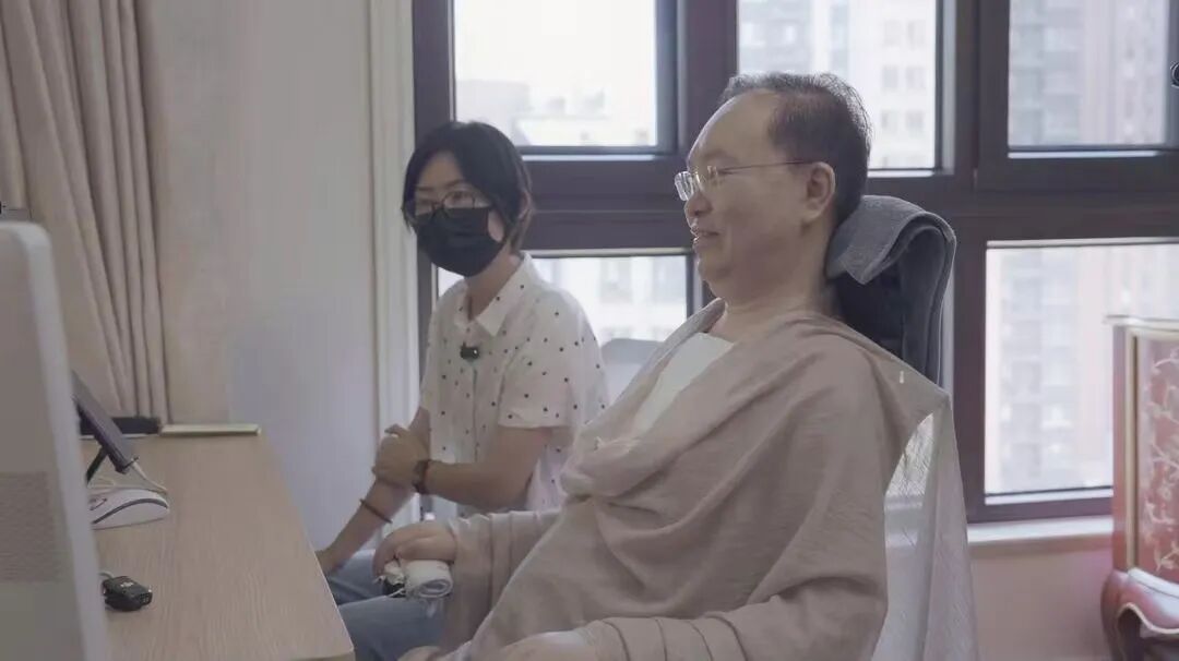渐冻症患者的“救命稻草”很多人却买不起！蔡磊联手海尔定制公益呼吸机比进口机便宜8成为何仍遇冷？(图2)